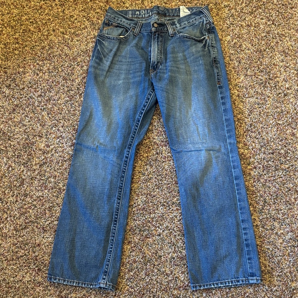 Artist Men's Classic Blue Straight-Leg Jeans